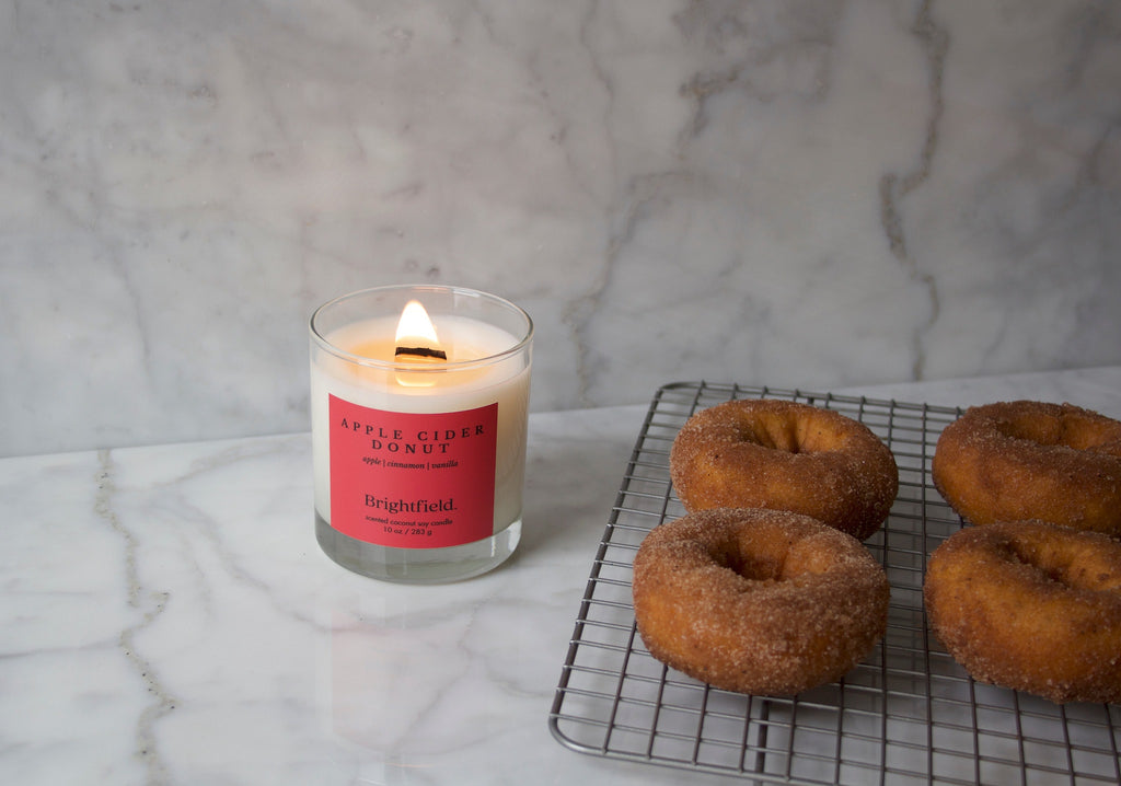 Apple Cider Donut from Brightfield, cosy candle, Brightfield.ca, Apple Cider Donuts baking, fall baking, sweet candles, Toronto candle shop, coconut soy candles, safe candles, healthy candles, candles near me, candles for sale, Toronto candle store, fall gifts, Thanksgiving gifts, Thanksgiving decor